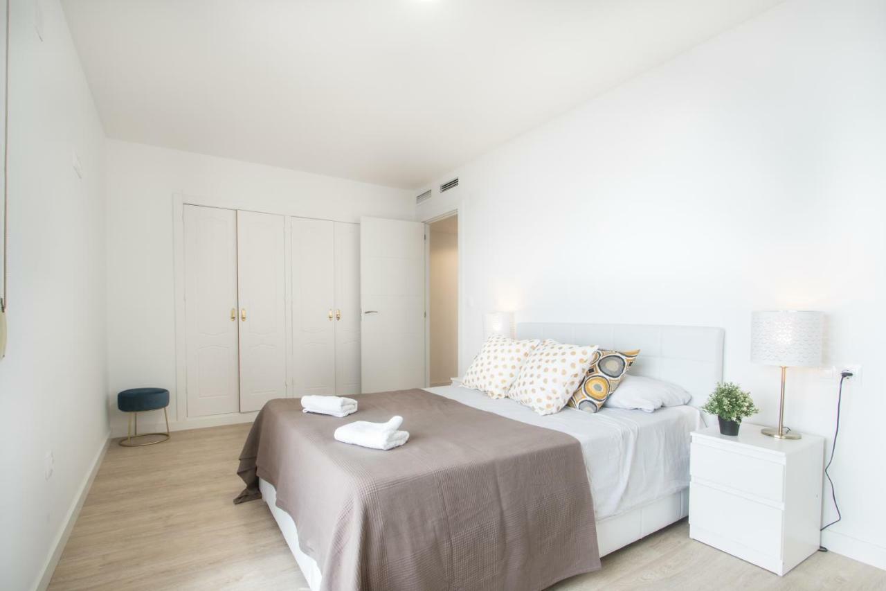 Stylish *New* Apartment In Alicante W/ 4 Bedrooms Exterior foto